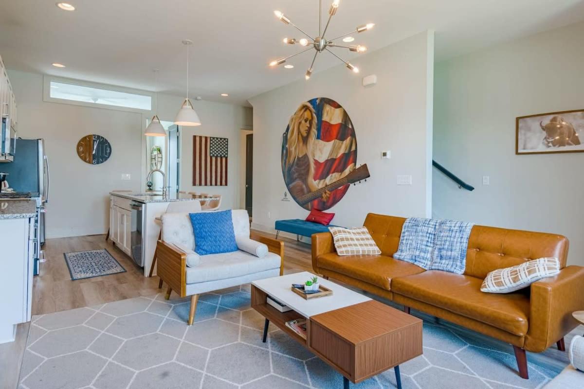 Carrie Underwood'S East Side Rooftop Game Room Nashville Exterior foto